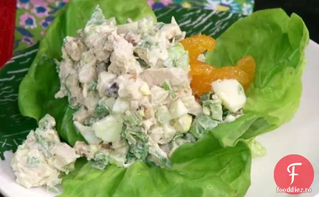 Salată De Pui Portocaliu Cu Nuci