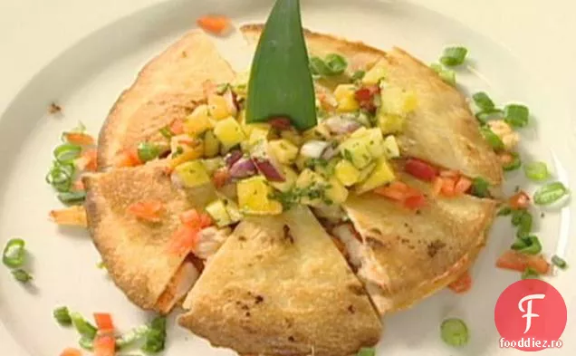Quesadilla de homar cu Salsa de fructe tropicale
