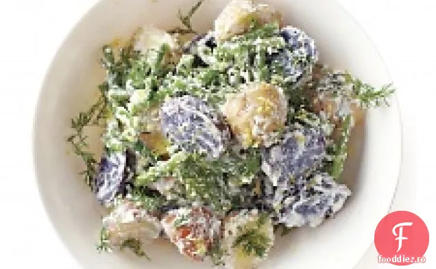 Salată De Cartofi Cu Fasole Verde Și Ricotta