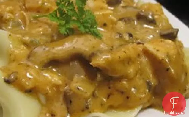 Sos Ușor Cremos De Ciuperci De Pui