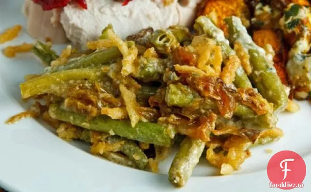 Caserola De Fasole Verde Cu Brânză Albastră