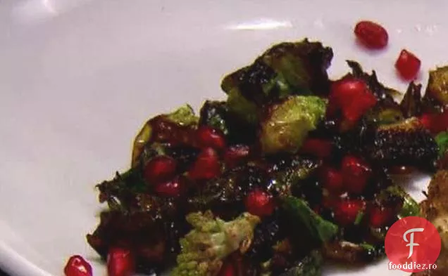 Varză de Bruxelles Frizzled cu Romanesco prăjită