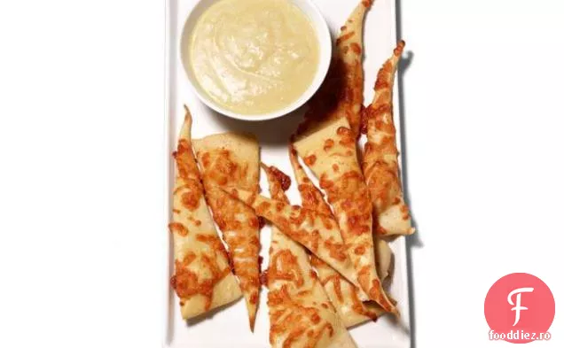 Usturoi Prăjit-Asiago Dip Cu Biscuiți De Brânză