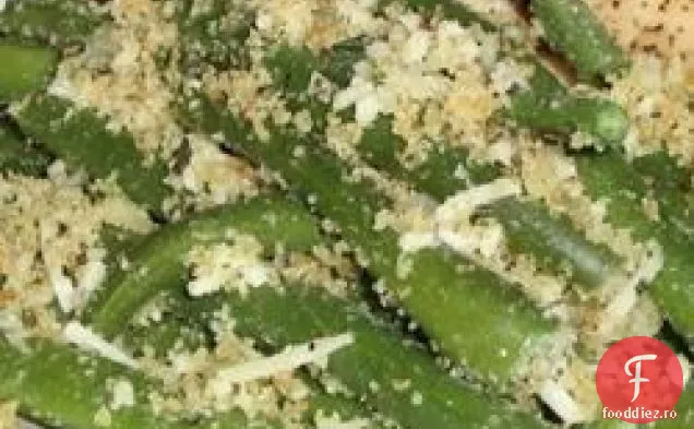 Fasole verde cu pesmet
