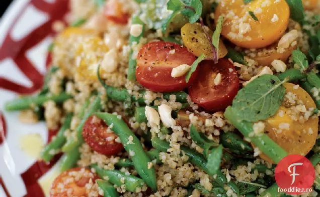 Bulgur de vară și salată de fasole verde