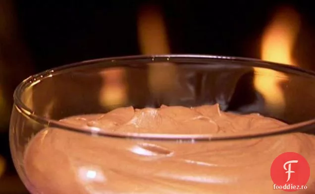 Mousse de ciocolată preferată de Pat