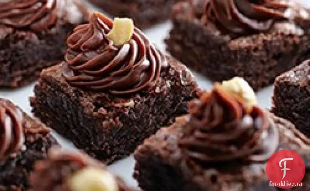 Mocha Mușcături De Desert De Alune