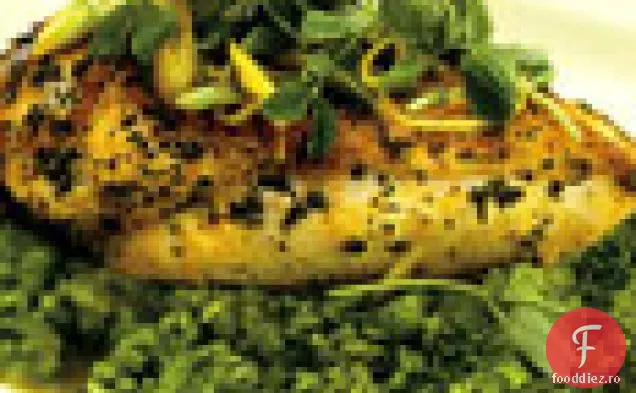 Piept de pui de șofran cu mazăre engleză pur Aproxume, lăstari de mazăre și mentă