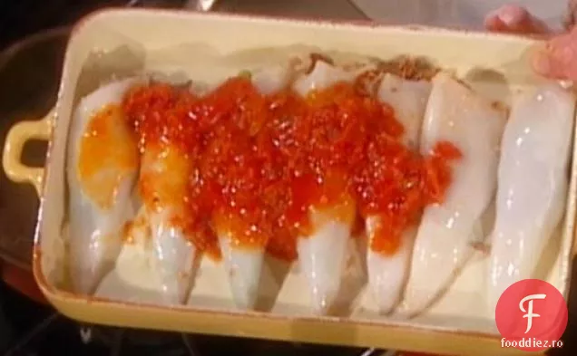 Calamari umpluți cu mazăre și roșii uscate