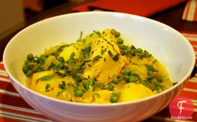 Cina In Seara Asta: Tagine De Primăvară De Pui Cu Cartofi Și Mazăre