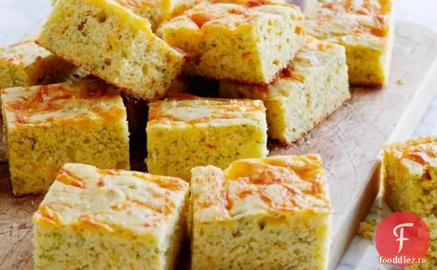 Cheddar Mărar Cornbread