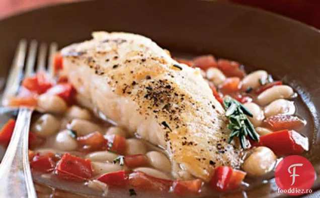 Halibut cu fasole albă în bulion de roșii-rozmarin