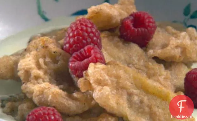 Banane Tempura cu sos de ceai verde de nucă de cocos