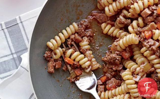 Fusilli cu spanac și pesto de roșii uscate la soare