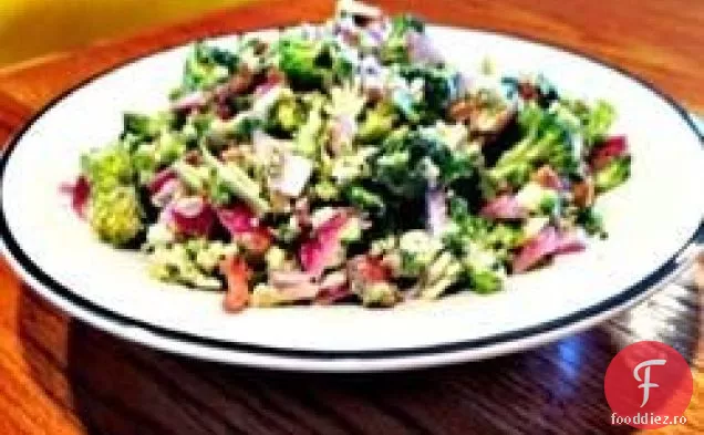 Salată De Broccoli Colorată