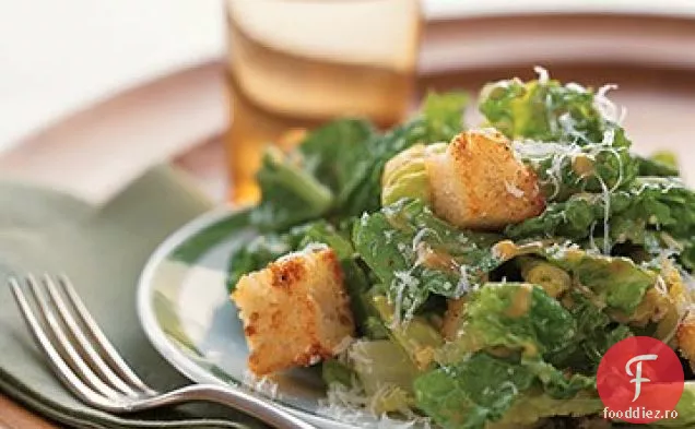 Salată Caesar