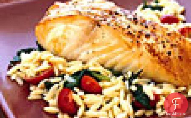 Halibut la cuptor cu Orzo, spanac și roșii Cherry