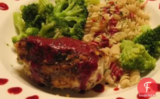 Rulouri de Pecan Brie cu sos de zmeură