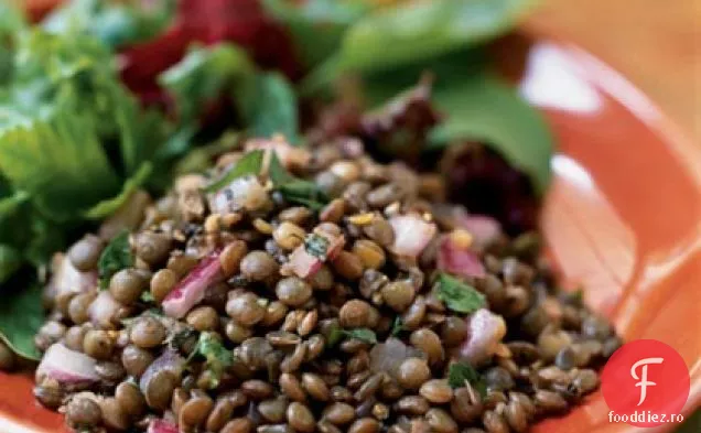 Salată de linte și ierburi