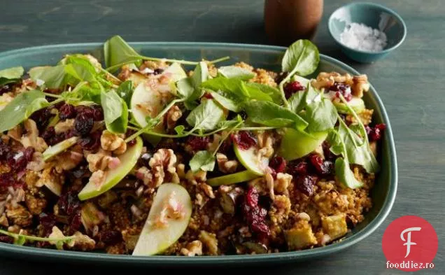 Quinoa, vinete prăjite și salată de mere cu vinetă de chimen