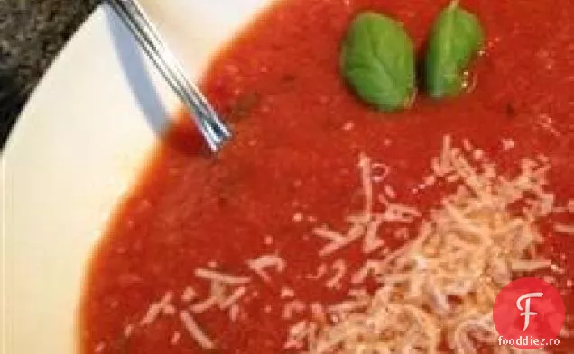 Supă De Roșii Cu Busuioc Parmezan