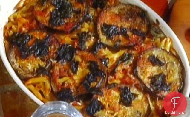 Penne la cuptor cu vinete: Penne al Forno con Melanzane