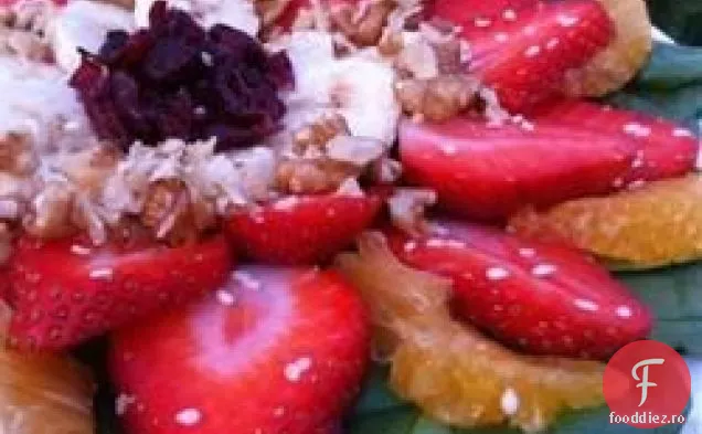 Salată de spanac și miere de fructe