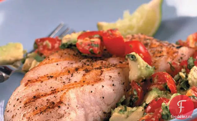Halibut la grătar cu Salsa de roșii-Avocado