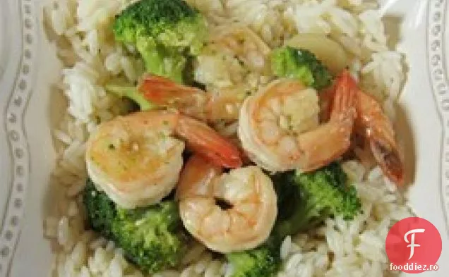 Creveți cu Broccoli în sos de usturoi