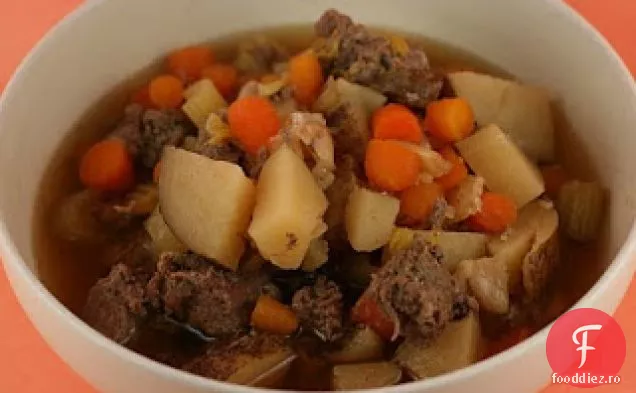 Aragaz Lent Cârnați Afumați Și Tocană De Fasole