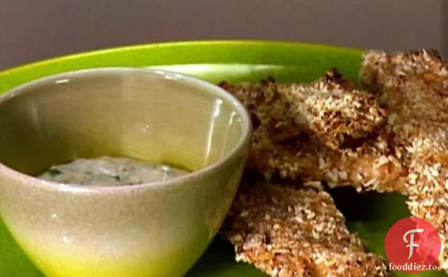 Dijon, sare și germeni de grâu Crusted degetele de pui cu sos de scufundare Ranch
