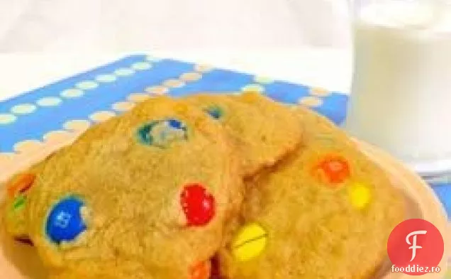 Bomboane acoperite cu ciocolată cu lapte bucăți cookie-uri II