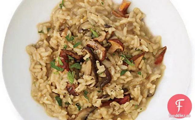 Risotto de ciuperci sălbatice și vin roșu