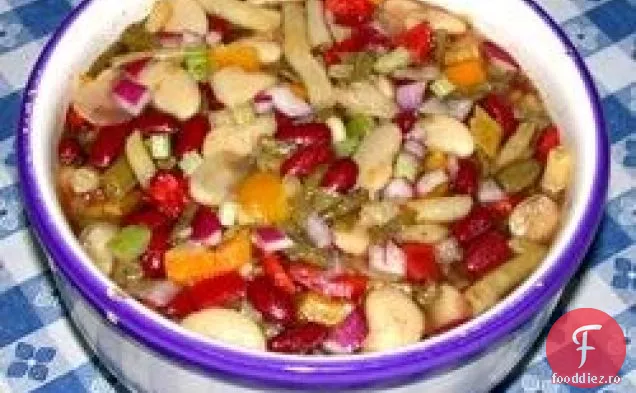 Salată Colorată De Patru Fasole