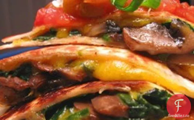 Quesadillas de spanac și ciuperci