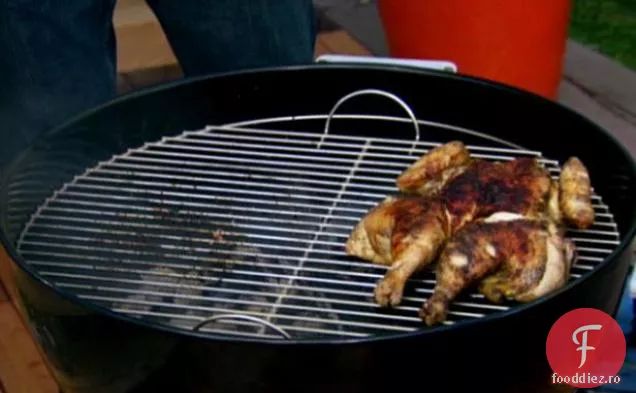 Împărțiți Puiul Întreg De Chimen