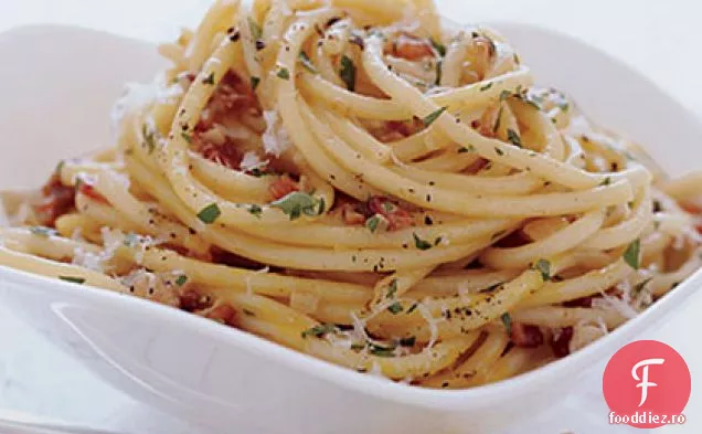 Bucatini Carbonara