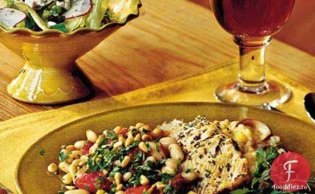 Fasii de curcan cu ardei prăjiți și fasole