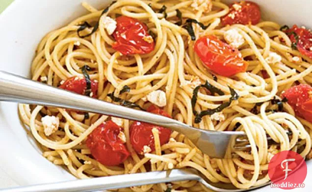 Spaghete Cu Roșii-Ricotta