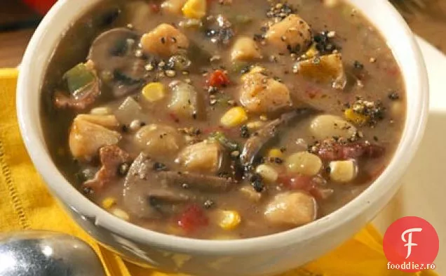 Scallop și legume Gumbo