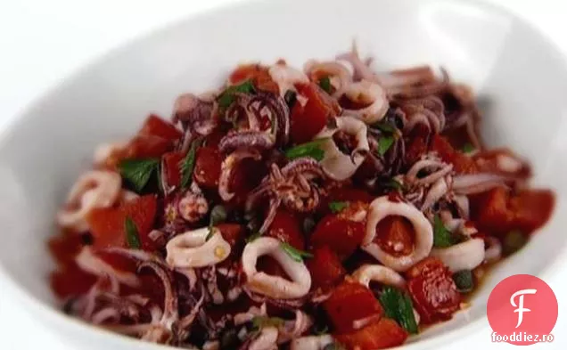 Salată de Calamari, roșii și Caper