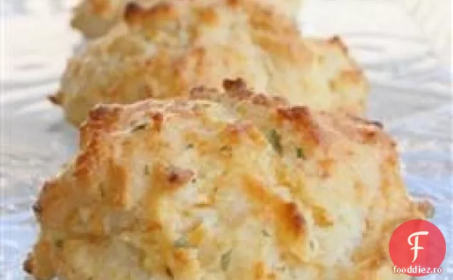Biscuiți Cu Usturoi Rapid Cheddar