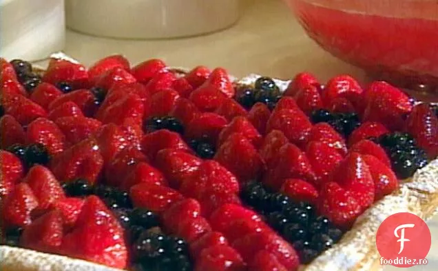 Tartă de fructe de pădure cu cremă de ghimbir