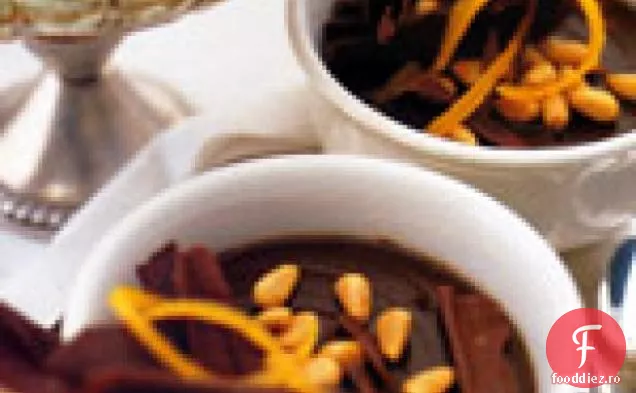 Budinca de ciocolata Espresso cu nuci de pin: Sanguinaccio