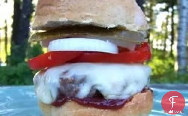 Jalapeno-Burgeri Cu Brânză Albastră