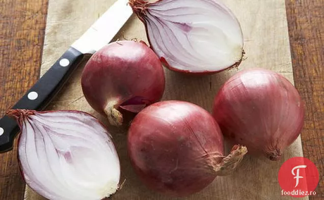 Halibut prăjit la cuptor cu ceapă, portocală și smochine proaspete sau uscate