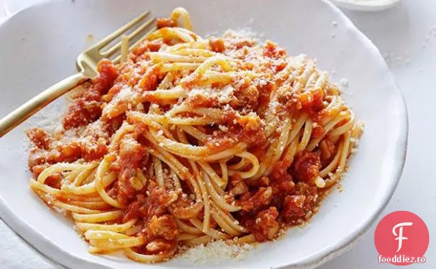 Linguine cu Ragu de pui