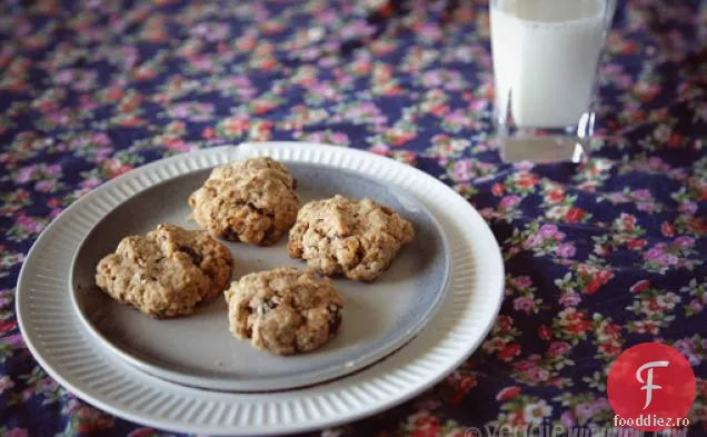 Oaty Choc-nuci bucată Pb cookie-uri