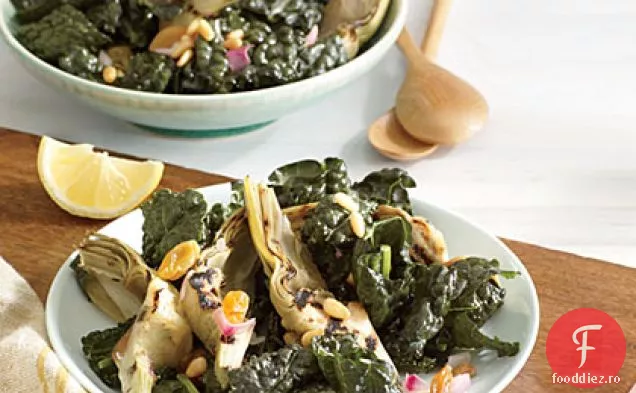 Salată de Kale cu anghinare la grătar