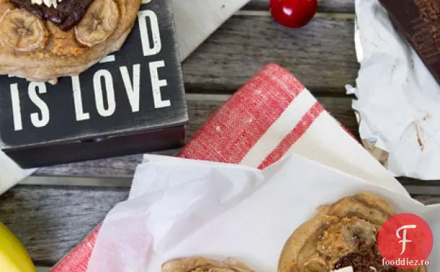 Pizza Cu Banane Cu Unt De Arahide Cu Ciocolată